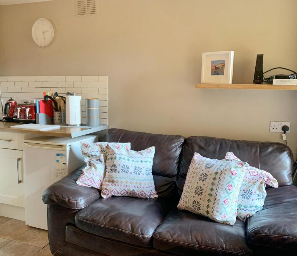 Central City Garden Apartment 카디프 외부 사진